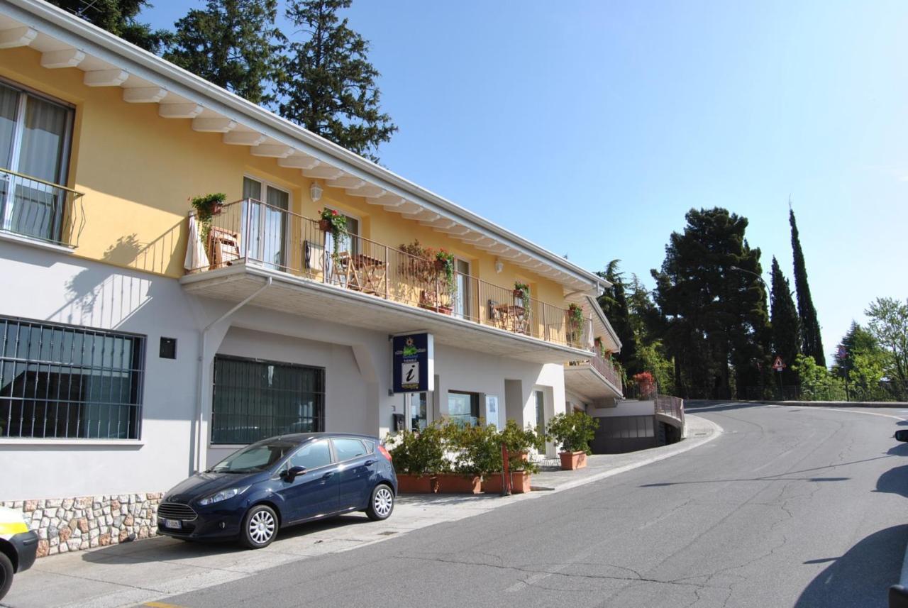 Appartamenti San Pietro - Hotel Gallo Tignale Exterior foto
