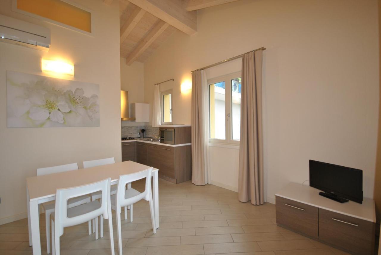 Appartamenti San Pietro - Hotel Gallo Tignale Exterior foto